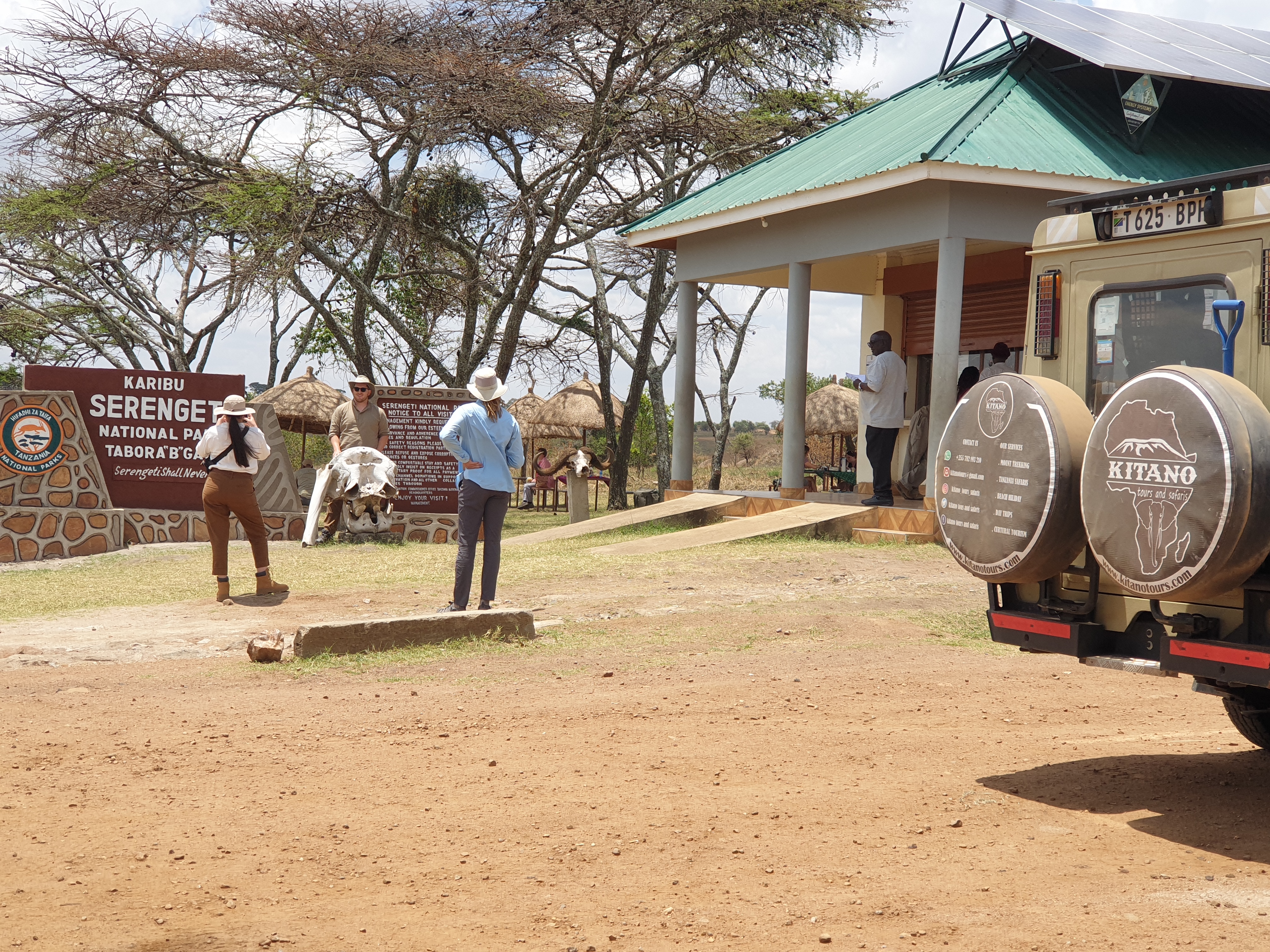14 Days Tanzania Safari - Great Migration Ndutu Special - Tanzania safari gallery image