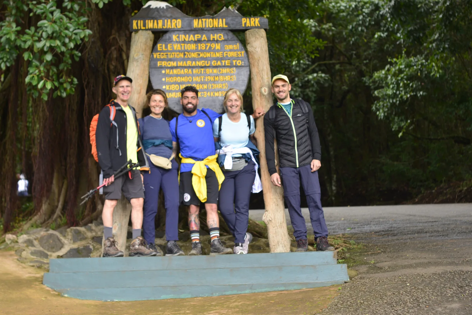 Marangu in 6 Days climbing tour gallery image