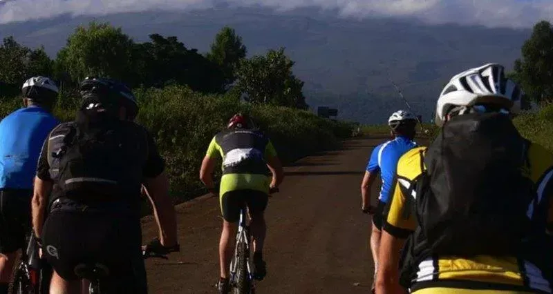 1-Day Trip at Cycling Adventure to the Hotspring gallery image