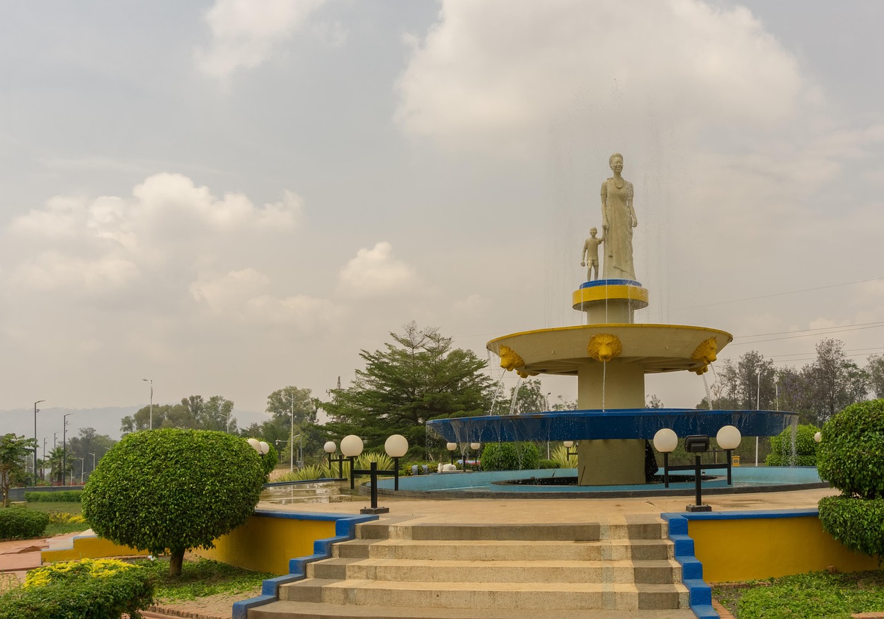 4-Day Gorillas and Golden Monkeys Budget Tour - Rwanda gallery image
