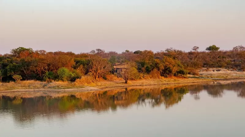 ½-Day Kwa Maritane Bush Lodge Private Return Transfers gallery image