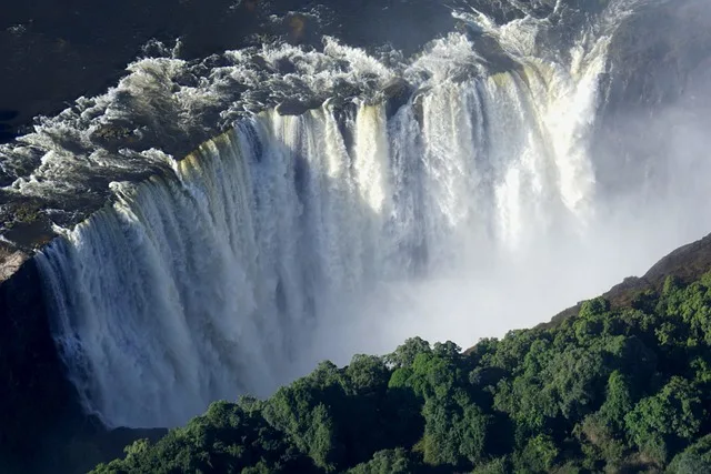 5-Day Victoria Falls and Botswana Standard Tour gallery image