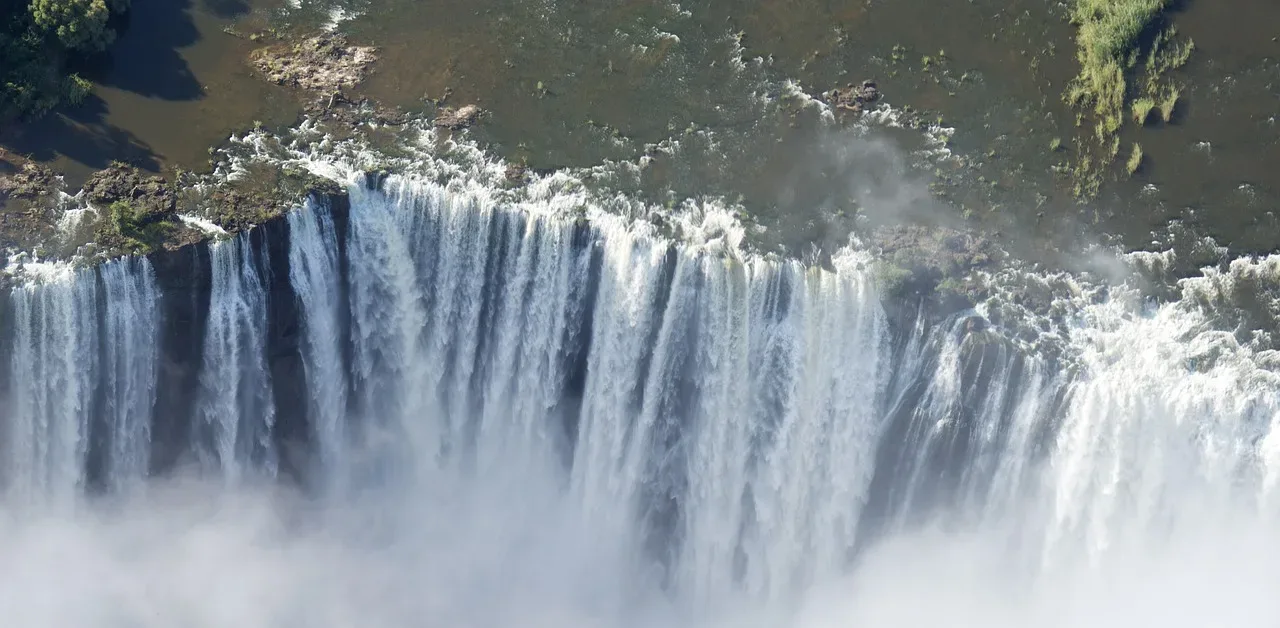 1-Day Chobe River & Land Safari from Victoria Falls gallery image